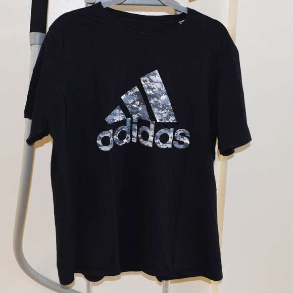adidas Other - T- shirt extra large